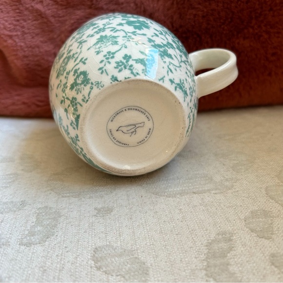 Anthropologie heirloom monogram mug “d” - Picture 4 of 7